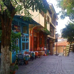 https://michaels-house-thessaloniki-near-center.hotels-of-thessaloniki.com